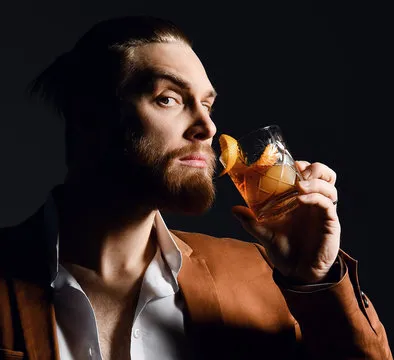 编辑团队成员头像